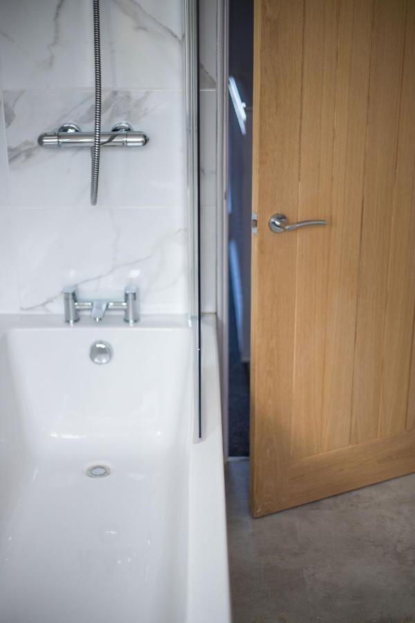 Amazing New 3 Double Bed House In Staple Hill! Apartment บริสตอล ภายนอก รูปภาพ